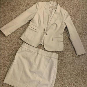 Banana Republic Skirt Suit- Size 12P